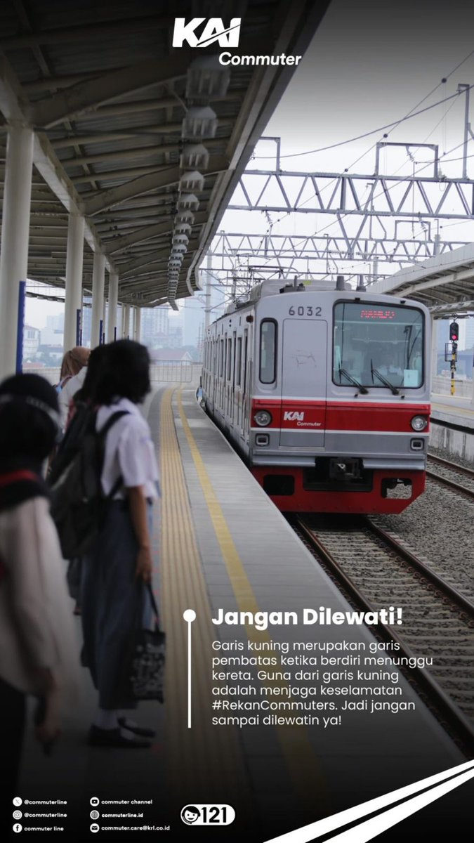 #RekanCommuters Saat menunggu Commuter Line di peron sesuai tujuan dengan berdiri di belakang garis aman (garis kuning) yang telah ditentukan. Serta mendahulukan pengguna untuk turun terlebih dahulu sebelum naik Commuter Line. #GayaGenerasiUrban