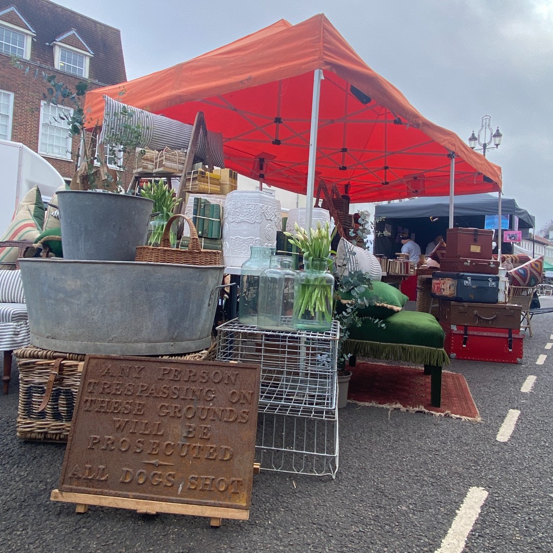 🌻 Pick up everything you need for the week at one of our West Suffolk markets this week! Brandon – Thurs 8.30am-1.30pm Bury St Edmunds – Wed & Sat 9am-4pm Haverhill – Fri & Sat 9am-3pm Mildenhall – Fri 9am-3pm Newmarket – Tues & Sat 9am-3pm Clare - Sat 20 April 8.30am-1.30pm