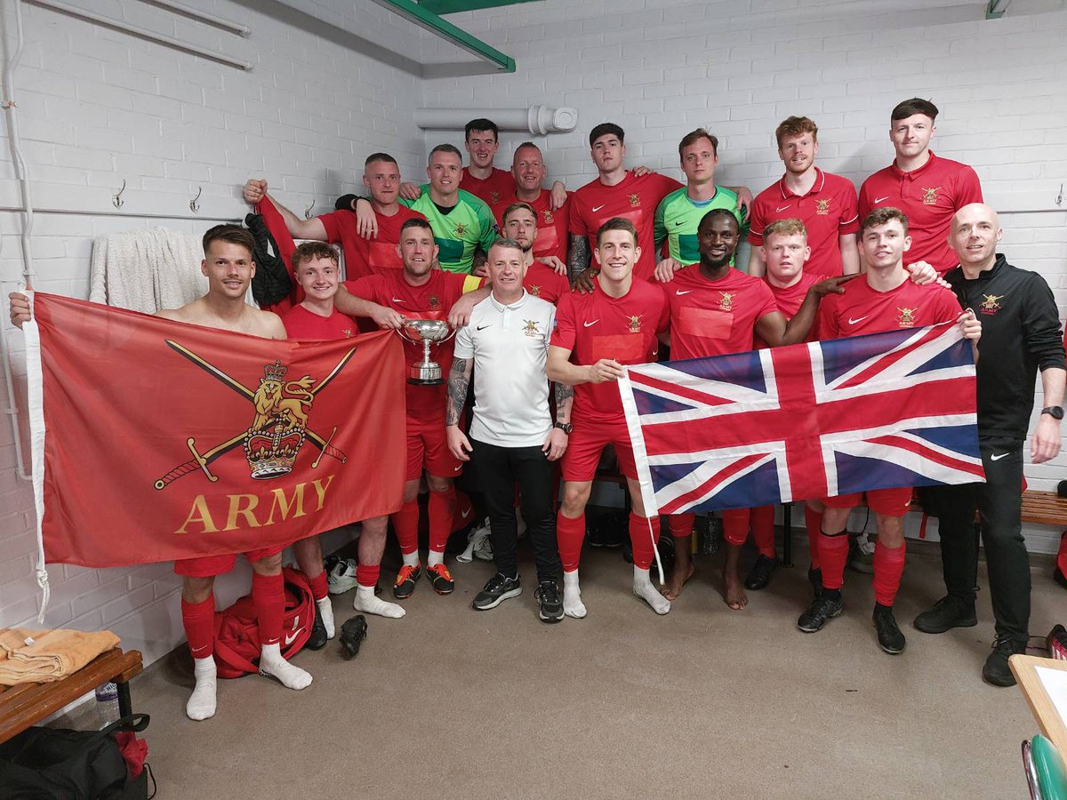 Well organised inaugural inter-service match between @RNRRMRFootball & the Army Reserve. The Army ran out winners but this is the start of a new historical sports chapter. @Armyfa1888 @ArmyLGBT @RNReserve @RAFFAReferees @rm_reserve @NavyFootball1 @ArmySgtMajor @ArmySportASCB