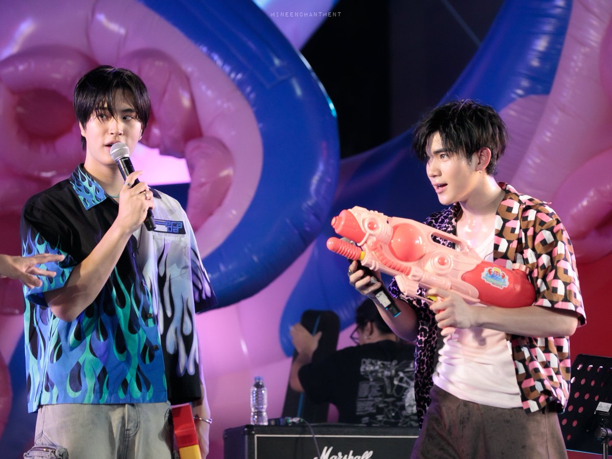 mineenchantment's tweet photo. เล็งเป้าหมายละเกียมตัววววว
  ꒰ @gemini_ti @tawattannn ꒱ 

#SiamParagonUltrasonic_FOURTH
#SiamParagonUltrasonic_GEMINI 
#GeminiFourth 
#Gemini_NT #Fourthnattawat 
#เจมีไนน์ #โฟร์ทณัฐวรรธน์ https://t.co/SHg0NNtjs7