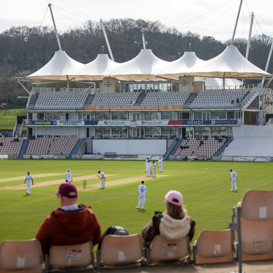 County Cricket Flag Watch tweet media