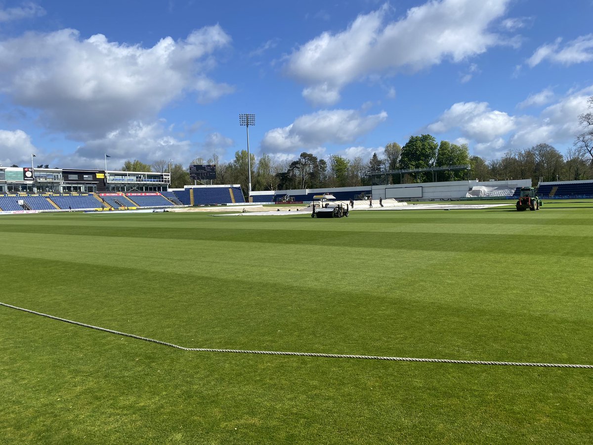 🏏Wait on… #BBCCricket