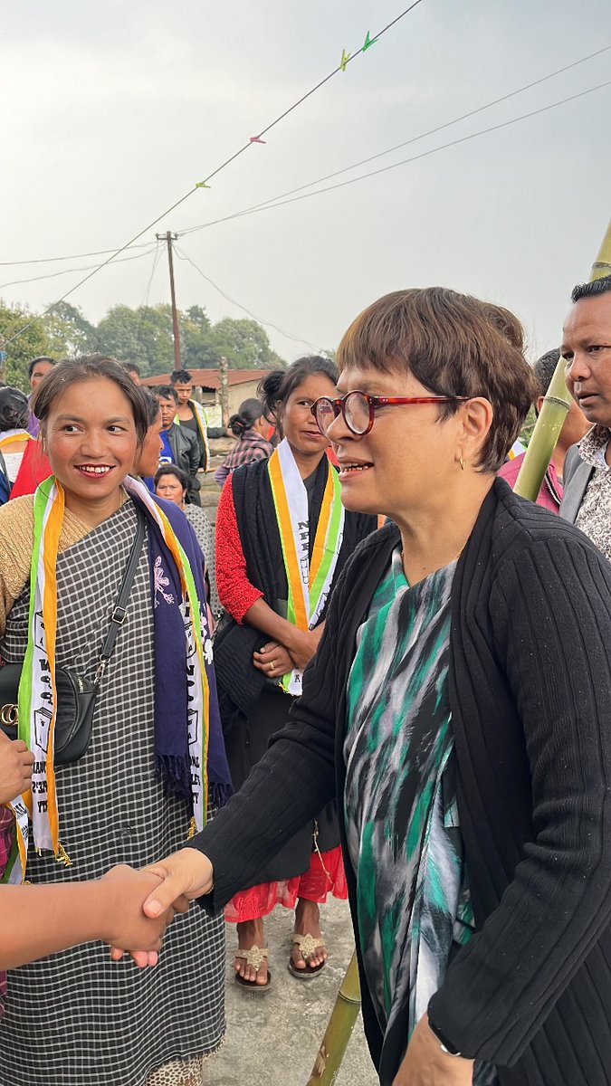 ampareenlyngdoh's tweet photo. Had the pleasure of meeting and conversating with the wonderful people of Smit, Thangsning, Thynroit, Jongksha, along with Bah Kansing Lyngshiang. Grateful for the enriching conversations and connections made.
#VoteForProgress #VoteForNPP #Meghalaya #NPPForMeghalaya https://t.co/htdmHvnBrU