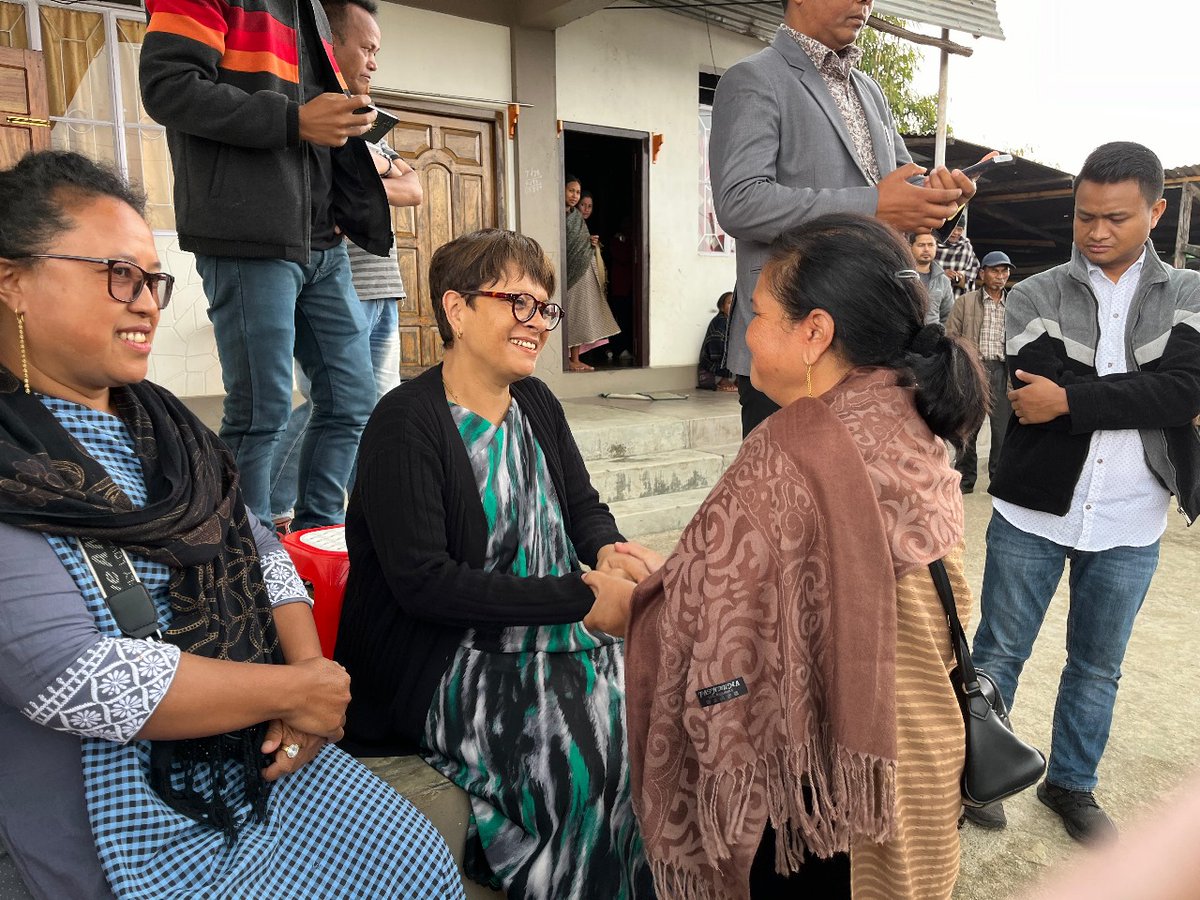 ampareenlyngdoh's tweet photo. Had the pleasure of meeting and conversating with the wonderful people of Smit, Thangsning, Thynroit, Jongksha, along with Bah Kansing Lyngshiang. Grateful for the enriching conversations and connections made.
#VoteForProgress #VoteForNPP #Meghalaya #NPPForMeghalaya https://t.co/htdmHvnBrU
