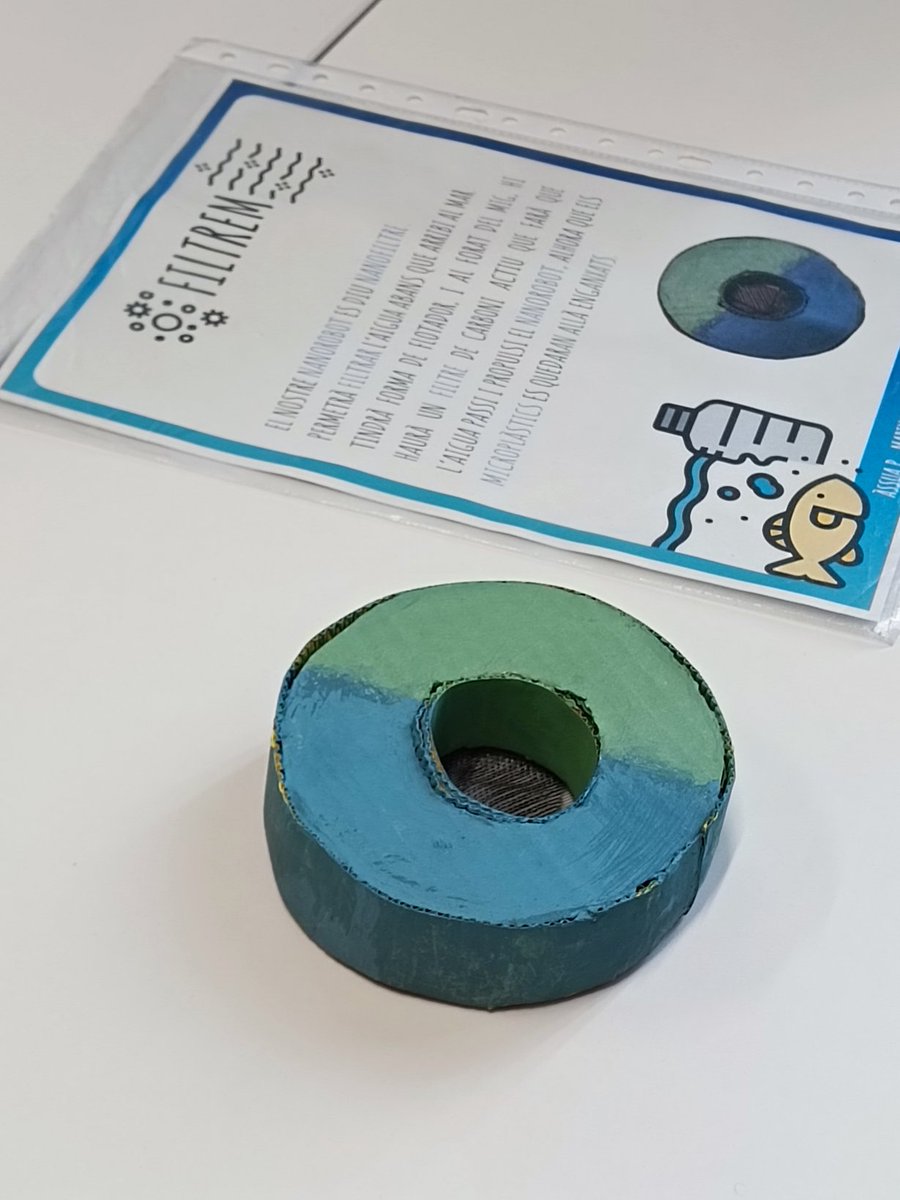 Nanoinventum (@nanoinventum) on Twitter photo Hoy estamos en <a href="/la_UPC/">Universitat Politècnica de Catalunya (UPC)</a> <a href="/EEBE_UPC/">EEBE</a> diseñando las ideas para transformar los #nanorobots creados en el #aulananoinventum con #microbit. El alumnado de <a href="/EscMaquinista/">Escola La Maquinista</a> nos está compartiendo unas ideas increíbles
#TECNANOINVENTUM <a href="/FECYT_Ciencia/">FECYT</a> Hoy estamos en <a href="/la_UPC/">Universitat Politècnica de Catalunya (UPC)</a> <a href="/EEBE_UPC/">EEBE</a> diseñando las ideas para transformar los #nanorobots creados en el #aulananoinventum con #microbit. El alumnado de <a href="/EscMaquinista/">Escola La Maquinista</a> nos está compartiendo unas ideas increíbles
#TECNANOINVENTUM <a href="/FECYT_Ciencia/">FECYT</a>