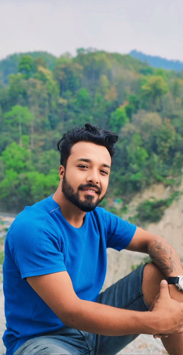 pradhanbivek810's tweet photo. Life becomes more meaningful when you realize the simple fact that you'll never get the same moment twice.” https://t.co/lNaGgQOvuE