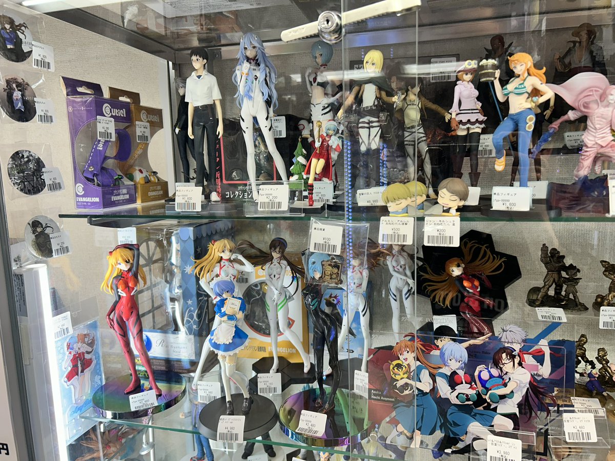 エヴァンゲリオングッズ フィギュア、雑貨色々入荷しました✨ #バトン 