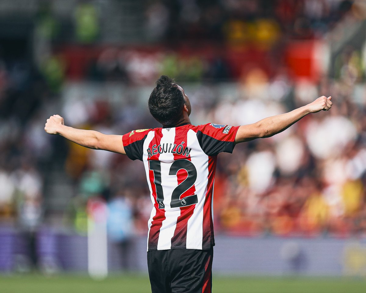 BrentfordFC's tweet photo. 3 chances created 🪄
4 recoveries ❌
6 passes into final third 🎯
8 duels won 💪

Sergio Reguilón with a solid performance vs Sheffield United 🇪🇸 https://t.co/i7Y8WKZI9x