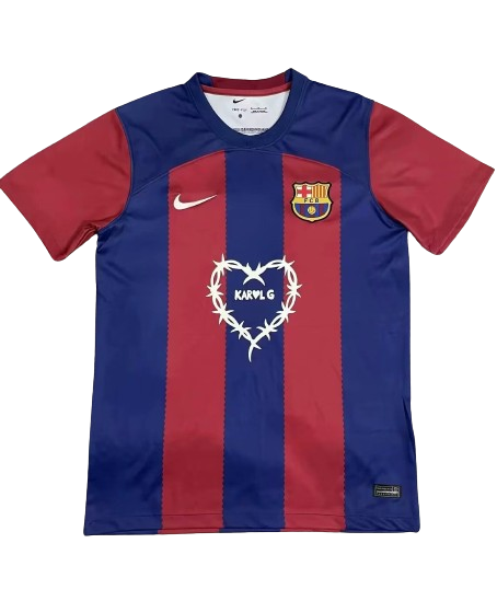 ReplicasSport's tweet photo. 🔊NOVEDAD🔊

🇪🇸LA LIGA🇪🇸

FC BARCELONA
EDICIÓN ESPECIAL KAROL G

CAMISETA DE ADULTO: https://t.co/l0DLYoidSe https://t.co/8n1WlOmyK3
