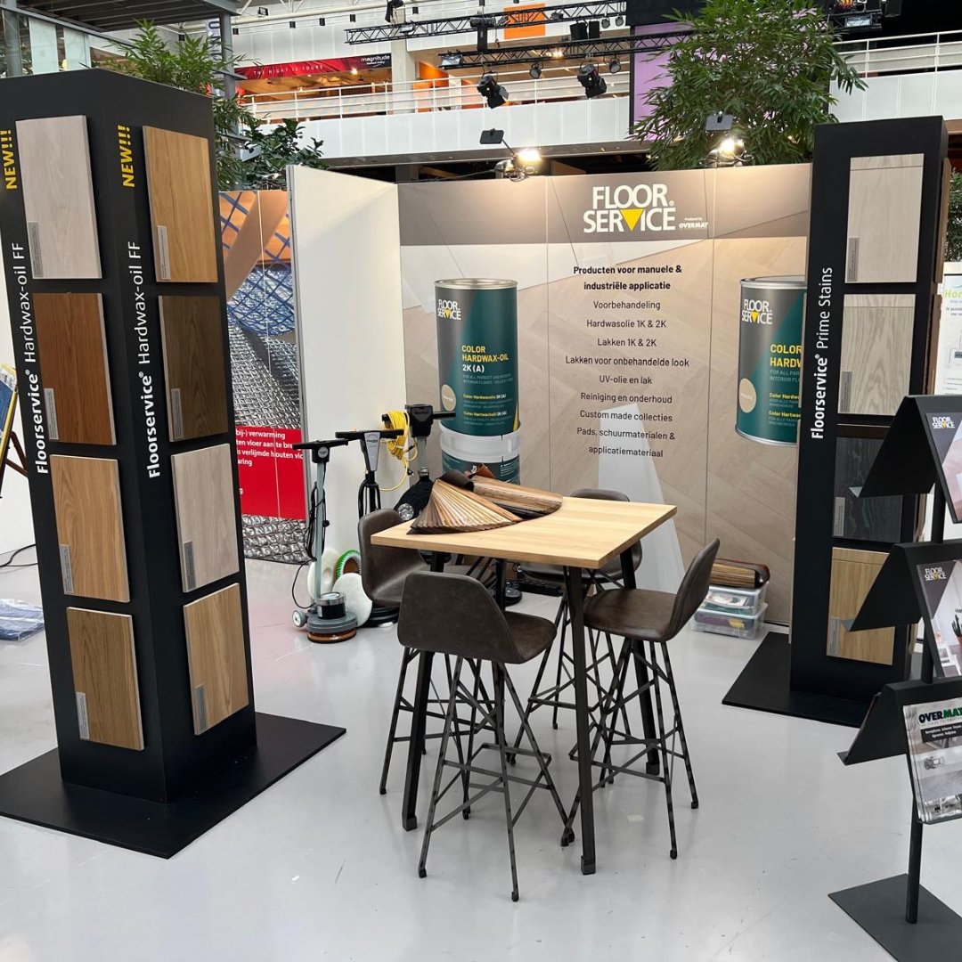 Overmat's tweet image. De NCVP is van start! Ons team staat paraat om je te verwelkomen en je alles te vertellen over onze (nieuwe) Floorservice producten en machines. We kijken ernaar uit je te zien op standnummer 18! 
#overmat #overmatindustries #floorservice #thefloortechnicians