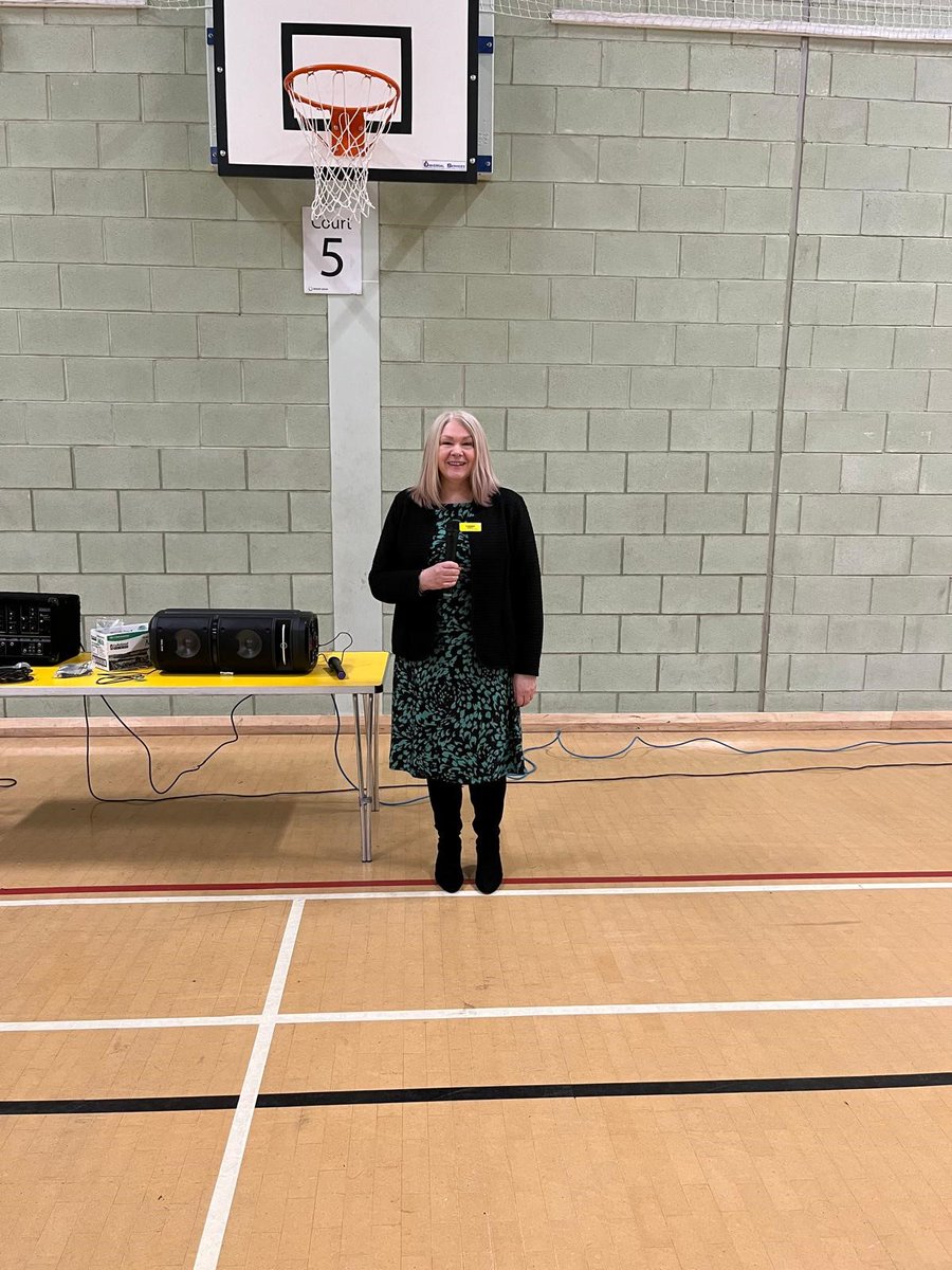 Another great start to a Monday morning for the Self Care Management Team as Louise Mabley, Community General Manager @WalsallHcareNHS officially opens our 56th Self Care Event welcoming everyone!  #selfcare #informationsharing #Health