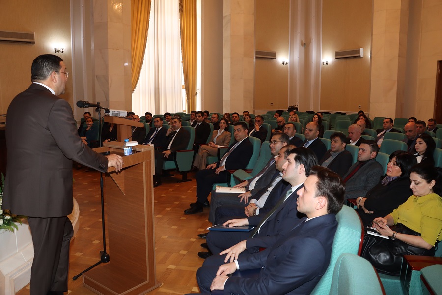 AVCouncilAZE's tweet image. Audiovizual media subyektləri və reklam agentliklərinin nümayəndələri üçün yeni qəbul olunmuş Rəqabət Məcəlləsinə dair maarifləndirmə görüşü keçirilmişdir.

acra.gov.az/az/xeberler/12…

#audiovizualşura #audiovizualcouncilaze #CompetitionGovAz #RəqabətMəcəlləsi