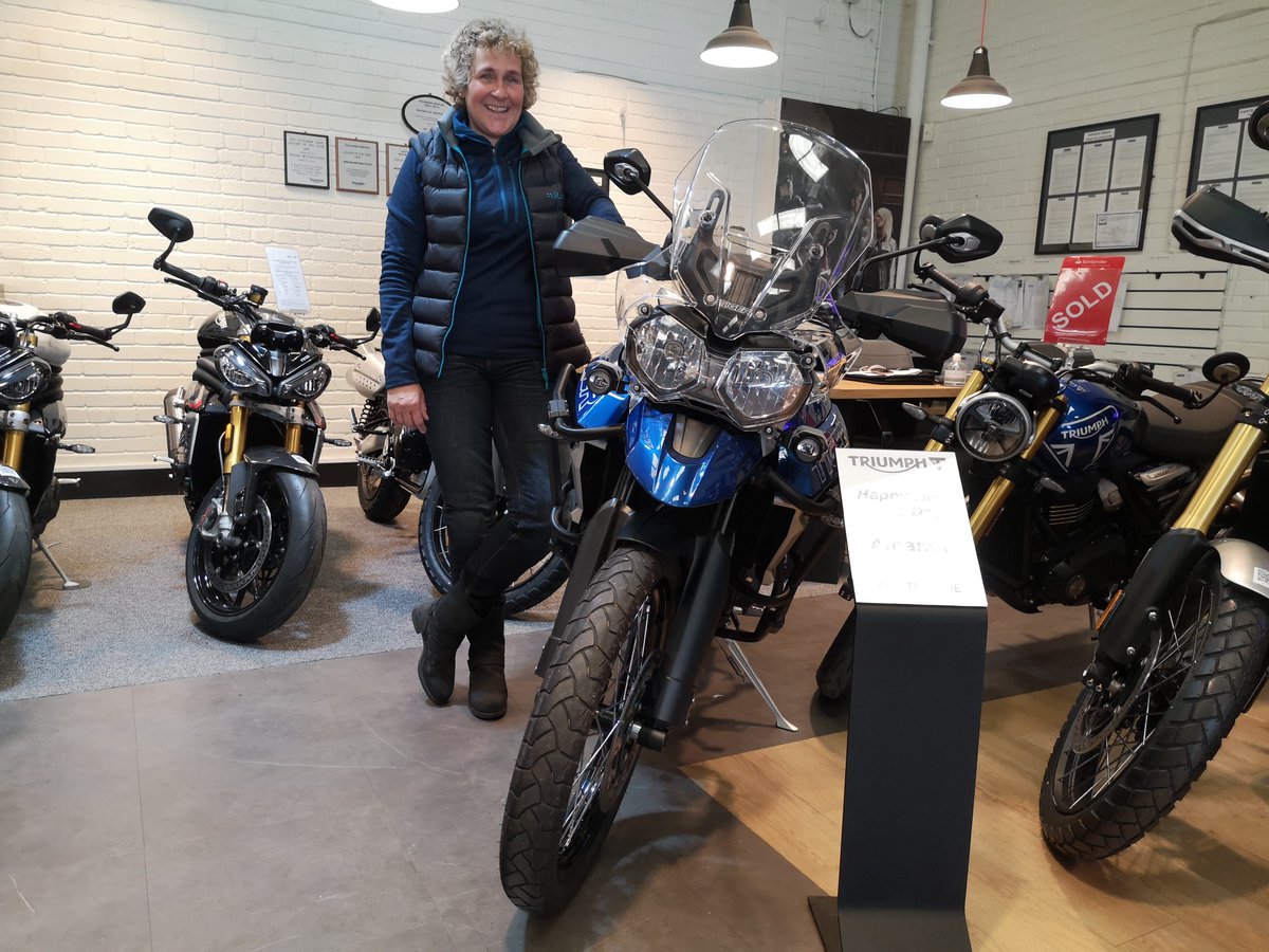 Enjoy your #Triumph #Tiger 800 Amanda! #happynewbike #newbikeday #getreal