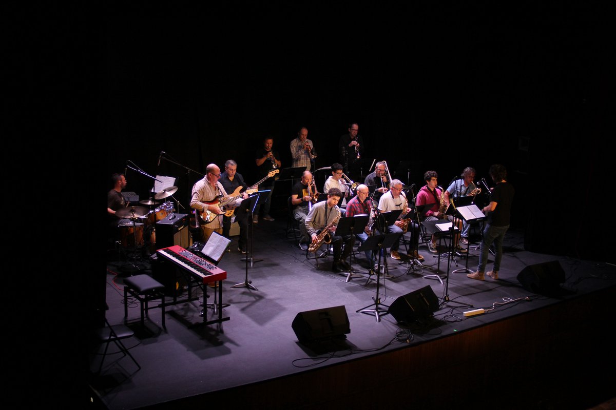 Donostiako Musika eta Dantza Eskola tweet media