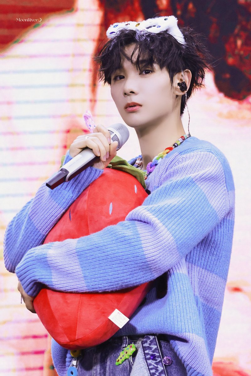 MOONRIVER・高卿尘 tweet media