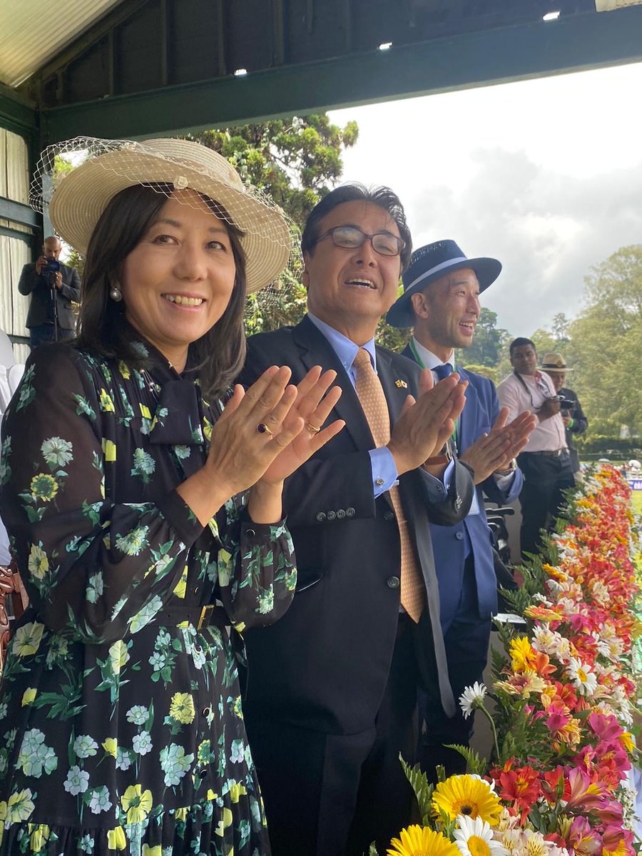 Amb. MIZUKOSHI congratulating the winner of the Japanese Ambassador's Cup Race at the Royal Turf Club Governor’s Cup Race Day in Nuwara Eliya on 14th APR. Amb. & Madam MIZUKOSHI enjoyed the race with Mr. & Mrs. Ryota Hakariya, the Secretary/CEO of the RTC Executive Committee.