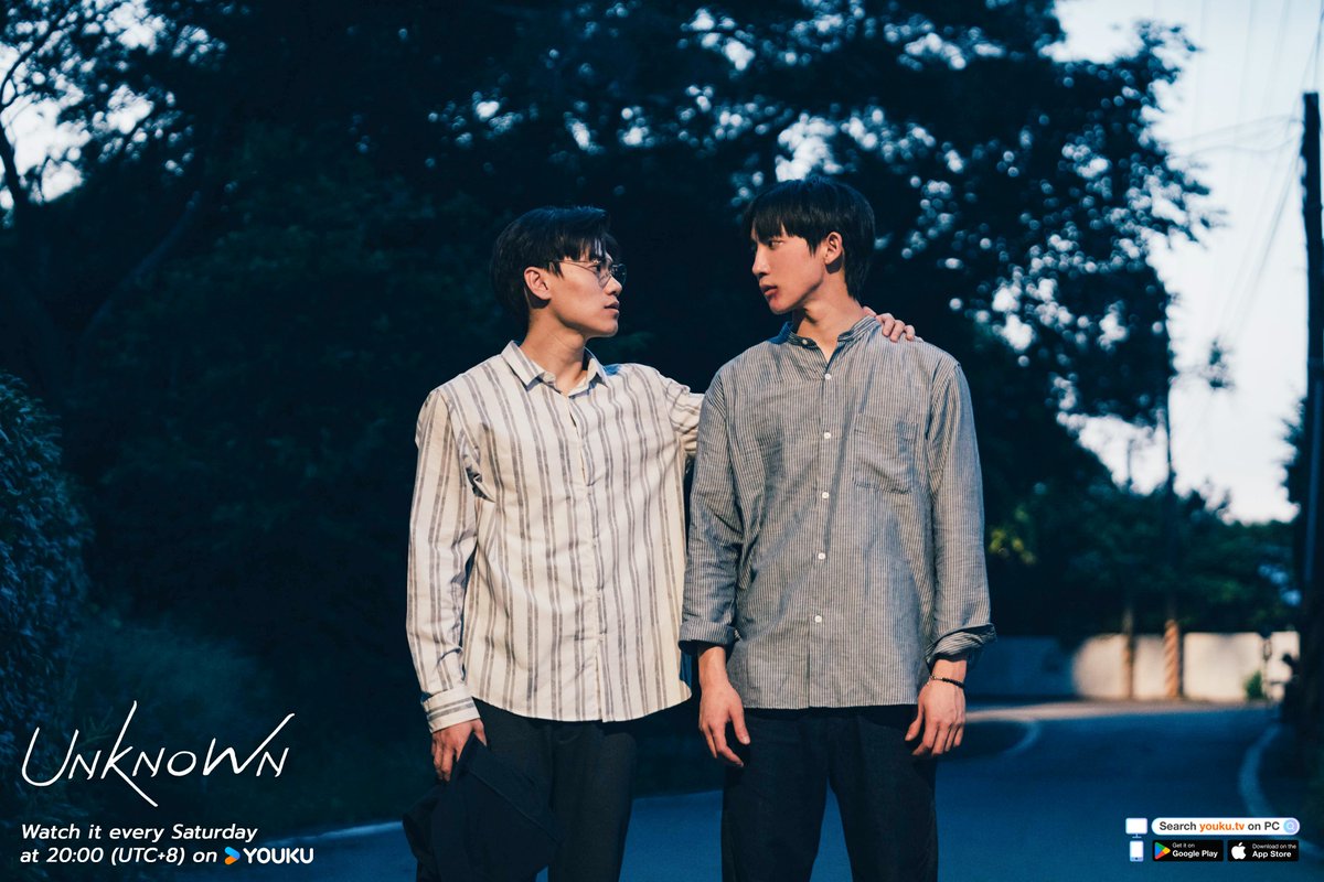 YoukuOfficial's tweet photo. #UnknownEP9 No words are needed to express it, their love for each other is in their eyes💕😭 #UnknownTheSeries  #ChrisChiu #Xuan

#YOUKU #优酷 https://t.co/7BJkiT2xhs