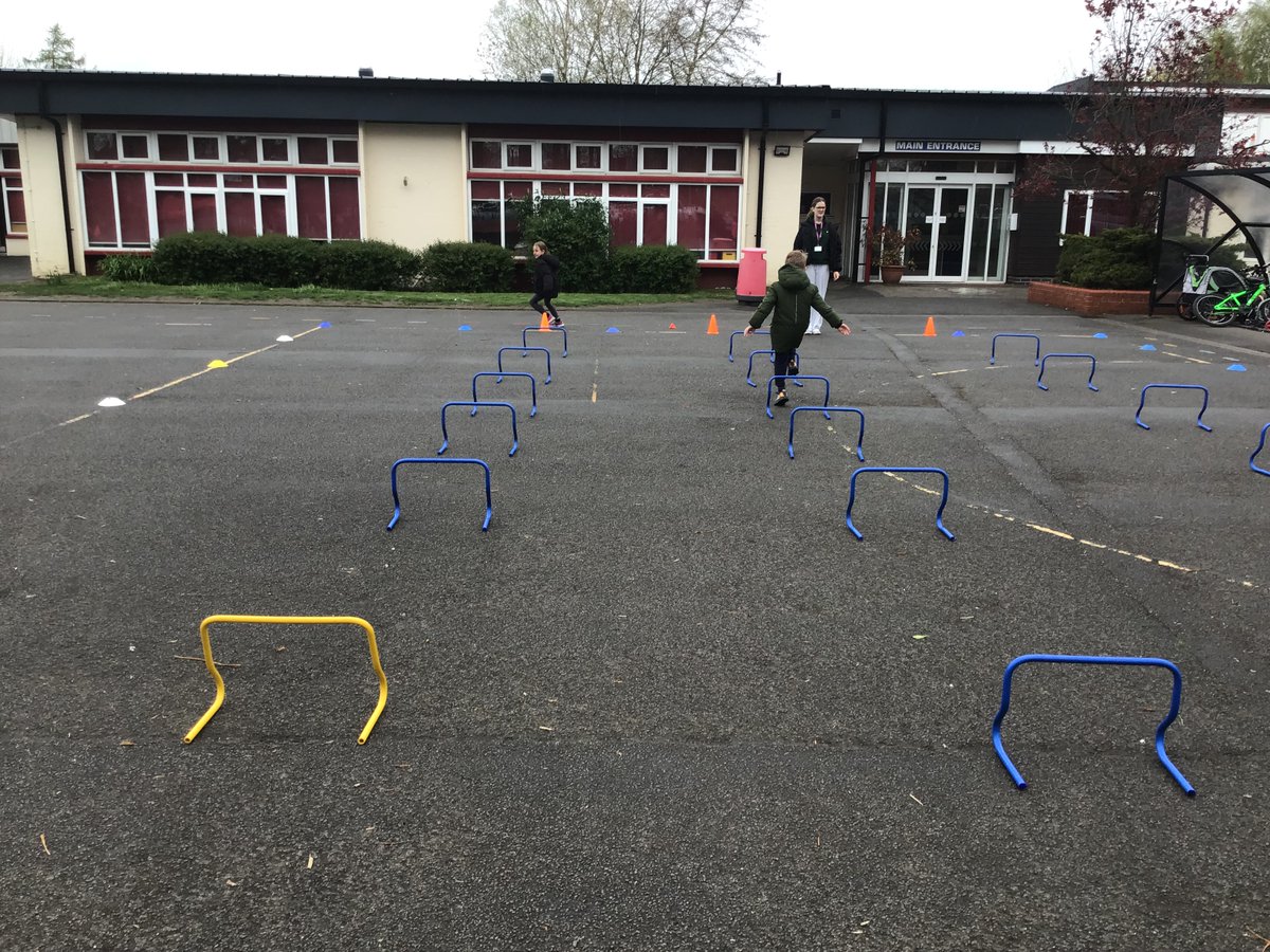 RalphBPSch_York's tweet photo. Last week, Year 3 and 4 enjoyed a mixture of athletic and football activities that were led by active leaders from Huntington Secondary School. #RBPSPE https://t.co/9v5lacRMw8