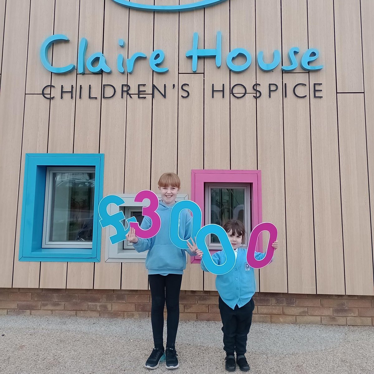 Pippa has been working really hard over the last few years to reach her target of raising £3000 for Claire House! With help from her friends & little sister Erin, she has: 🚴 cycled 250 miles 👣 taken on a million-step challenge 🤩 walked & cycled 100 miles Well done Pippa👏