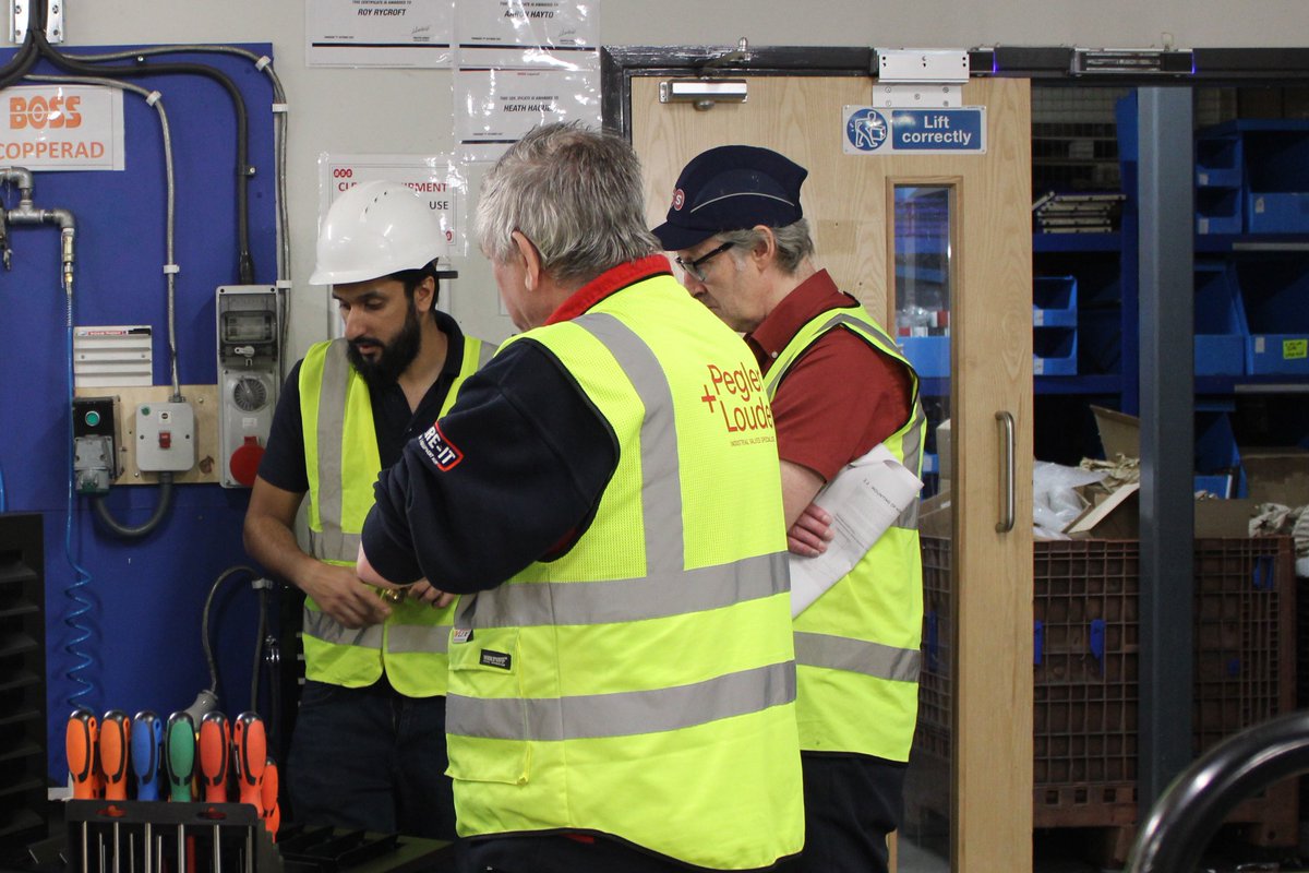 BOSSCopperad's tweet photo. Exciting news for BOSS Copperad at BSS Magna Park! 🤫

We recently visited the fantastic team at BSS Magna Park to generate some early buzz for a brand new BOSS Copperad product launching soon.

Stay tuned for the official reveal

#BOSSCopperad #PreLaunch #Innovation #Heating https://t.co/wIit31w7vp