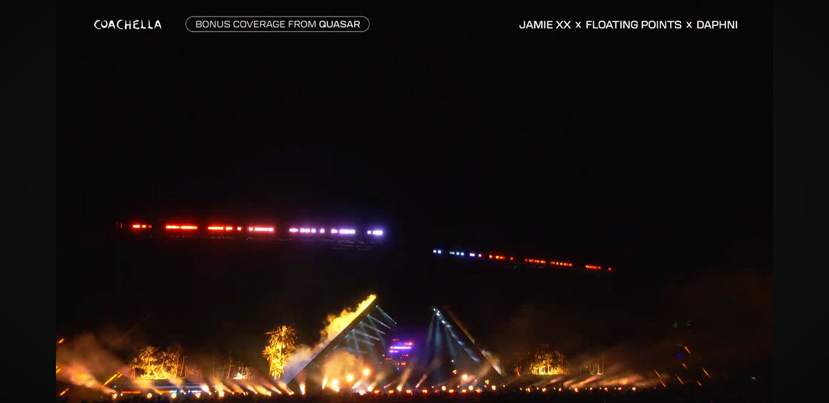 kikuchiyo915's tweet photo. ひきの絵がかっこいい！

#Coachella
#jamiexx
#floatingpoint
#daphni https://t.co/oQBStcAj3B