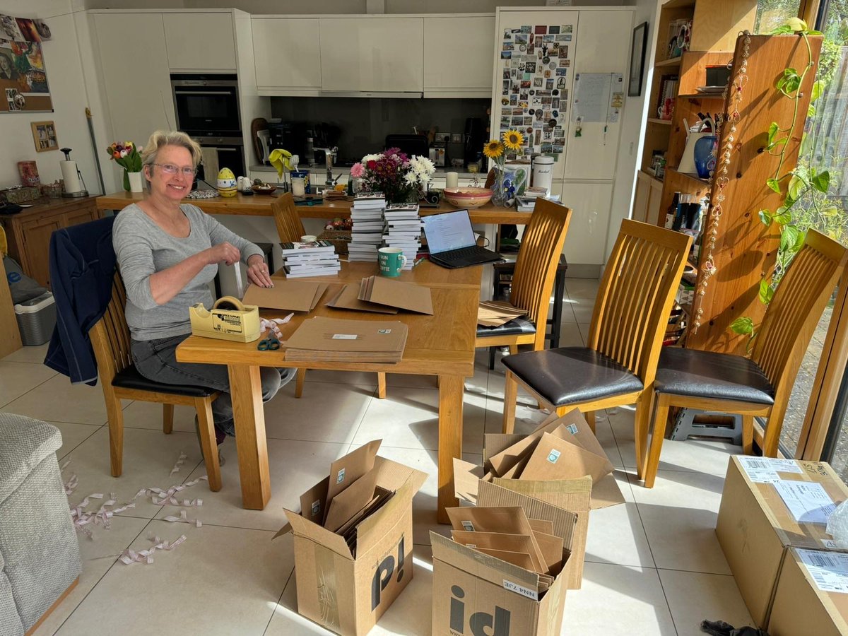 Guess what Liesbeth and I were doing this weekend? Signing and packaging all the pre-ordered books 🤗 Full steam ahead now for the book launch this coming Wednesday! Grab your copy on Amazon amazon.co.uk/Public-Success… #PeterCowley #PublicSuccessPrivateGrief #PostTraumaticSuccess