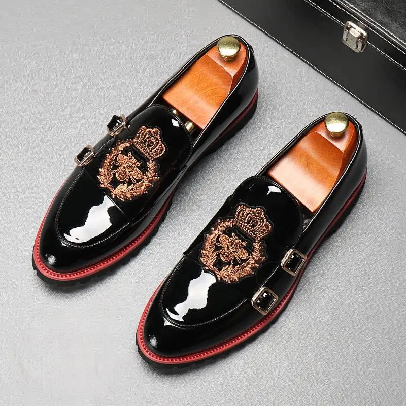 HabbyBusiness's tweet image. Stride with confidence in #EmbroideredElegance, where #FashionMeetsFunction. These loafers are not just shoes; they’re a statement. 🥿✨ #MensFashion #StyleStatement #LeatherLuxury #SlipOnSophistication #TrendyFootwear #WalkWithPride #UKTrends #USATrends #FootwearFashion #ShoeGam