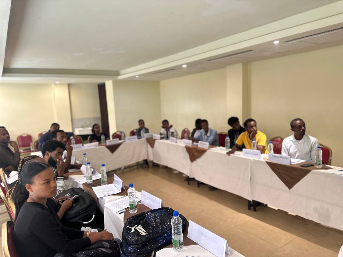 Empowering students at Arba Minch University to combat mis/disinfo with  #FactChecking. "Arba Minch" means "40 Springs" originating from the presence of more than 40 springs &amp; the city has beautiful tourist sites including Chamo &amp; Abaya, Nech Sar National Park and more.