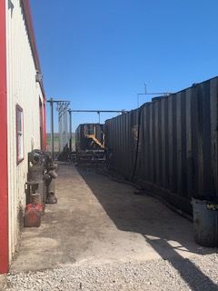 ADMEPLC's tweet image. Sharing a glimpse of #ADME Site Media 📸

The first image showcases the main entrance to our office/store building, while the second one displays the row of processing tanks situated next to the building, along with the operational area inside the structure.

#oilfieldtech