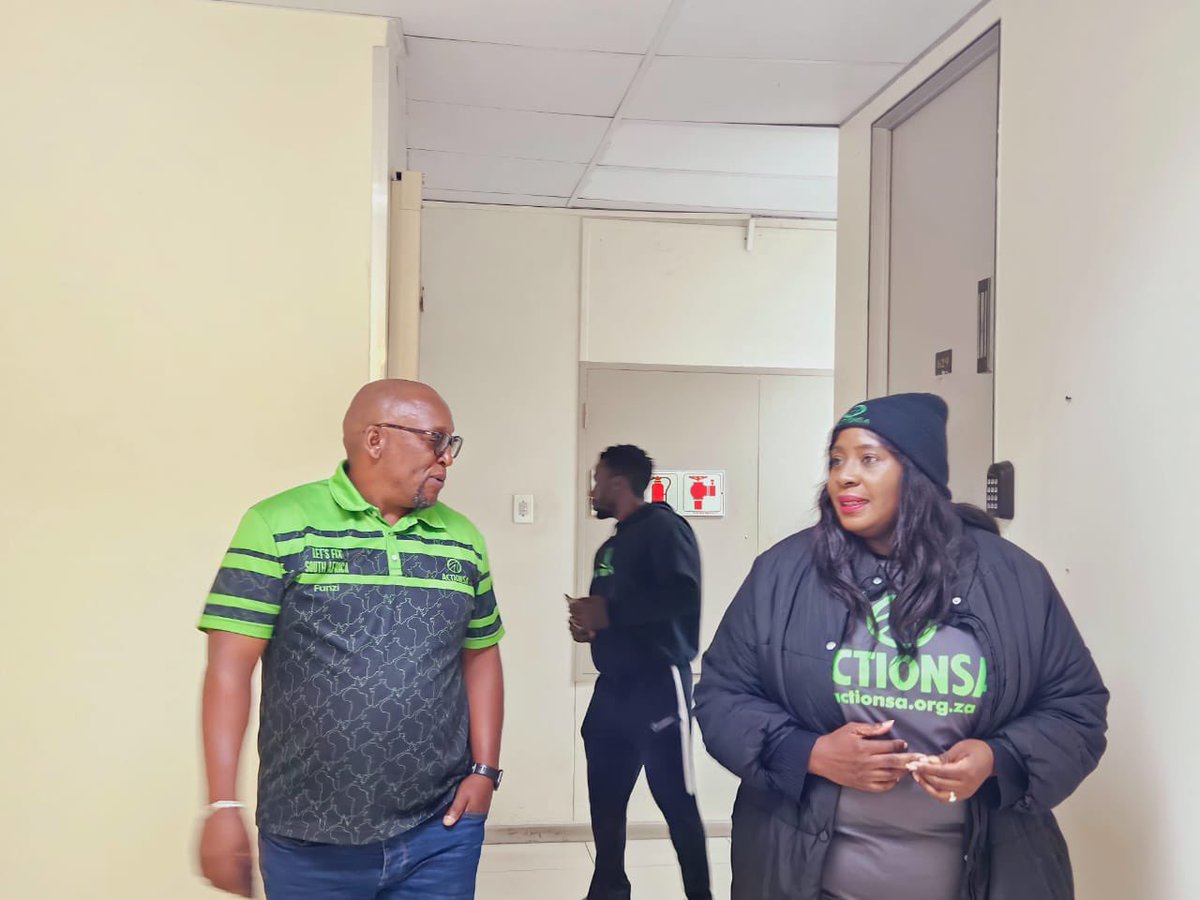 ActionSA Gauteng Premier Candidate @Funzi_Ngobeni and TeamFixSA member for public service and administration @mpumi123 have submitted the complaints at the Public Service Commission Office regarding the Gauteng government’s failure to pay the salaries of 311 Nas’iSpani workers.
