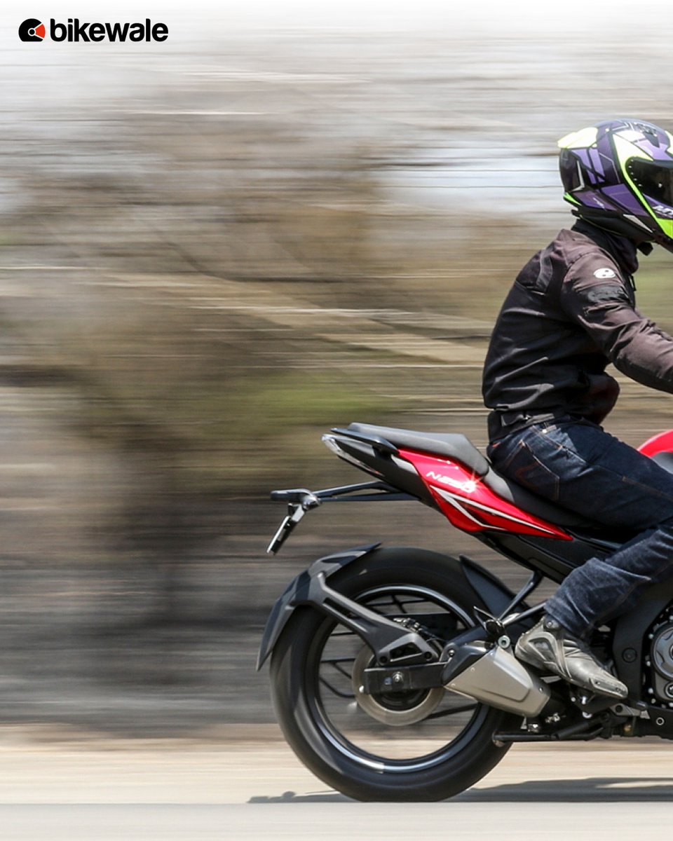 BikeWale's tweet photo. #Bajaj launched its most powerful #Pulsar offering, the #N250, with new updates a few days ago. The 2024 #PulsarN250 includes new pricing, more features, fresh cosmetics, and updated hardware. We rode it for a few hours and here are some images from our ride review!
#BWPhotos https://t.co/zaZl8hHD6w