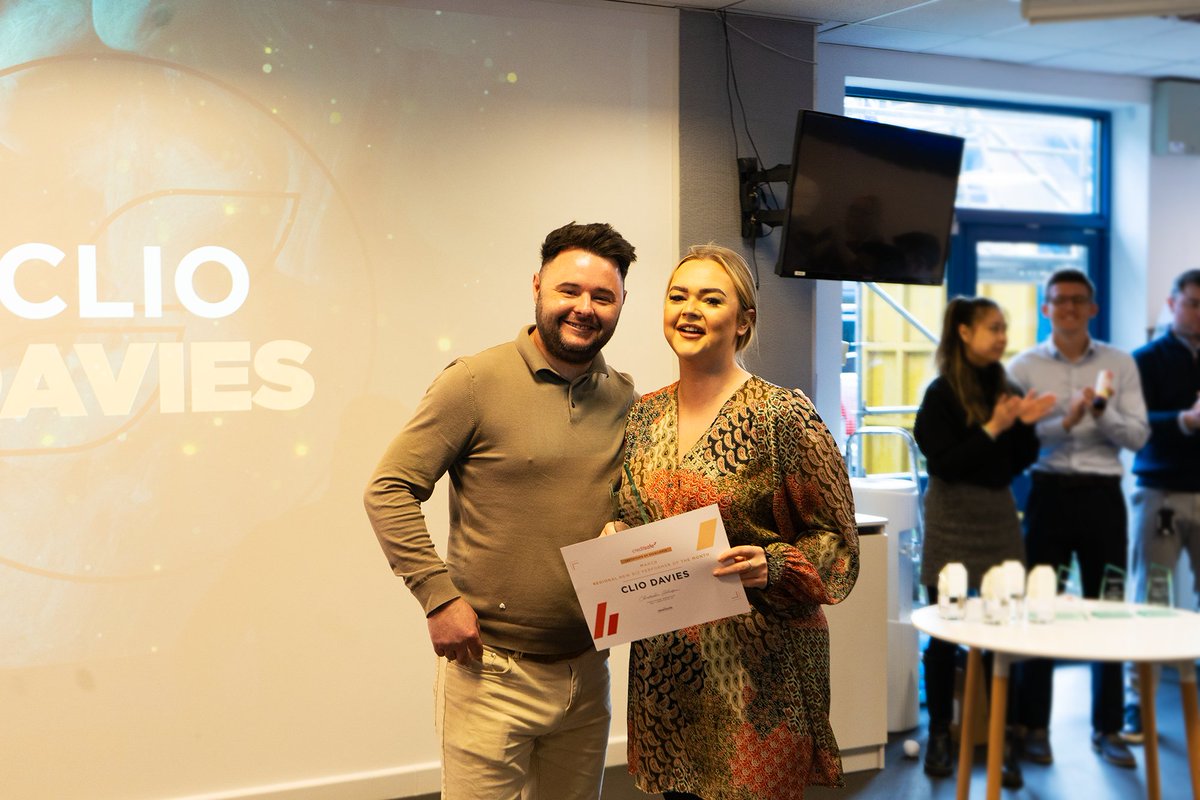 Our monthly awards got supersized, as we celebrated our Product Champions League!  ⚽️ recognising members of the Creditsafe team who have worked tirelessly this year to provide our new and existing customers with solutions that can revamp their processes⚡️ #incentive