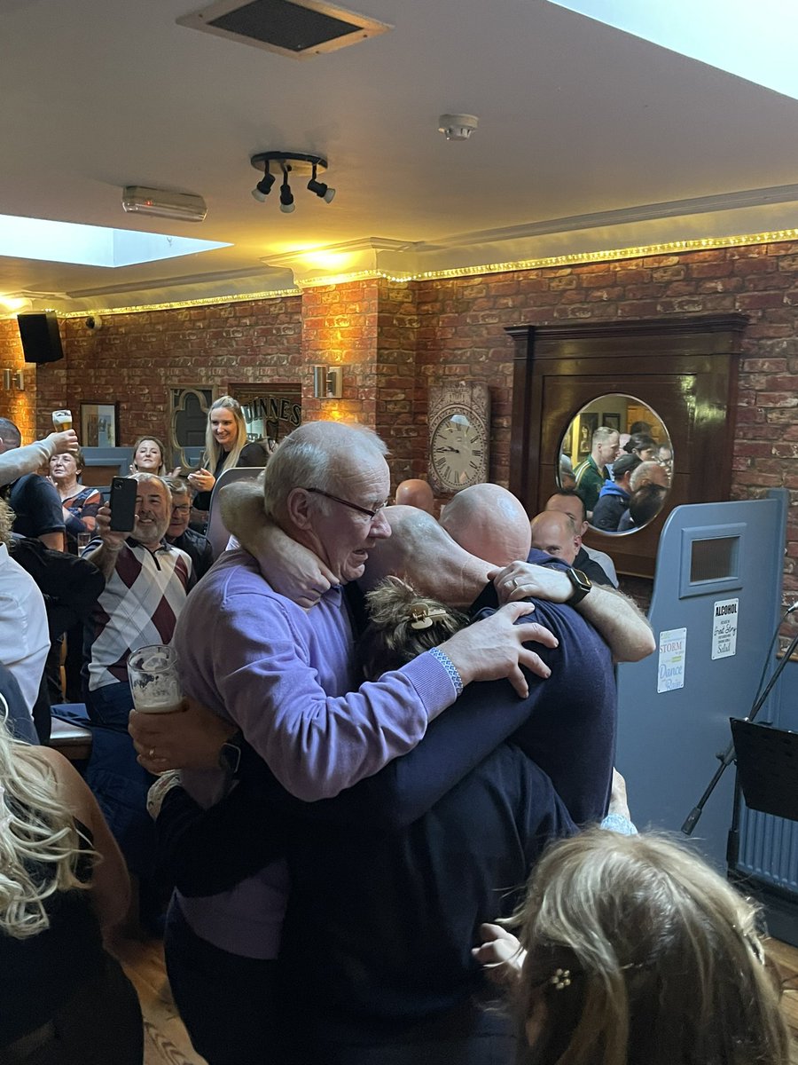 tosh390's tweet photo. @MarkMac1127 Best of luck to Martin and Ann. Emotional night. https://t.co/UgZLOEdz1r