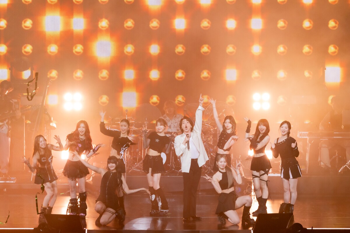 ライブレポート】 Mrs. GREEN APPLE×NiziU「The Performance