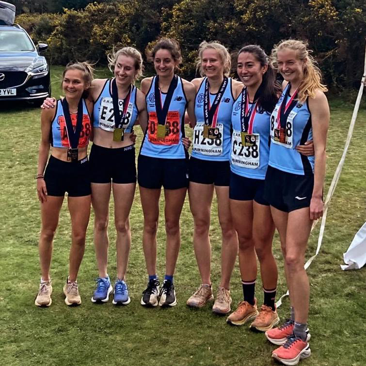 Congratulations to Lt Kate Olding It who came first with the Thames Valley Harriers at the National Road Relays at Sutton Park Birmingham - was the first time they achieved this, Kate also ran the 2nd fastest short leg of the day. #BritishArmySport