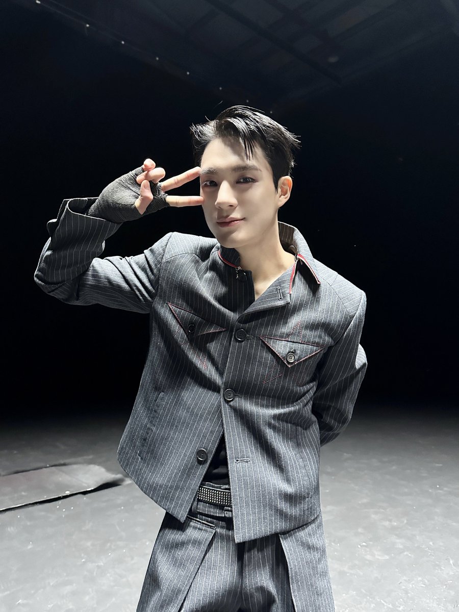 ⒿⒺⓃⓄ : 🐶🍓

#JENO
#NCTDREAM #Smoothie
#NCTDREAM_Smoothie 
#MV #Behind