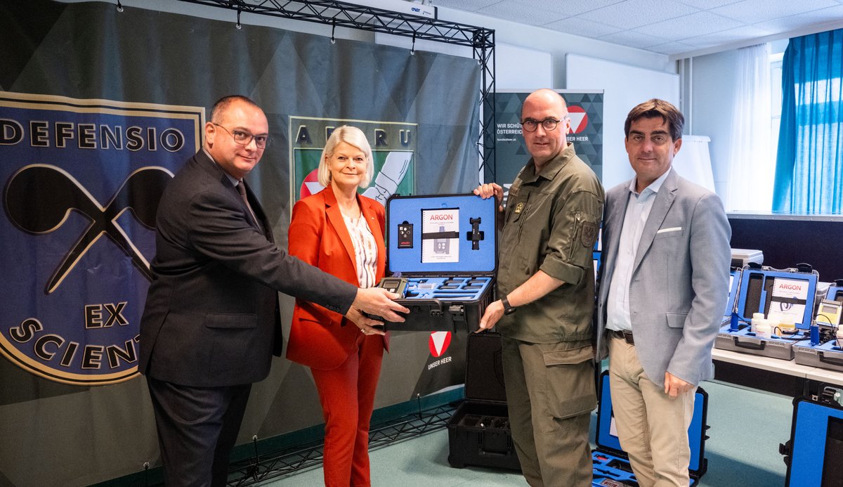 The Austrian Armed Forces have selected Argon products to enhance their #simulationtraining capability at the #CBRN Defence Training Centre. The selection was announced by the Austrian Minister of Defence Klaudia Tanner.

📝 Read the full story: hubs.ly/Q02sJmyk0