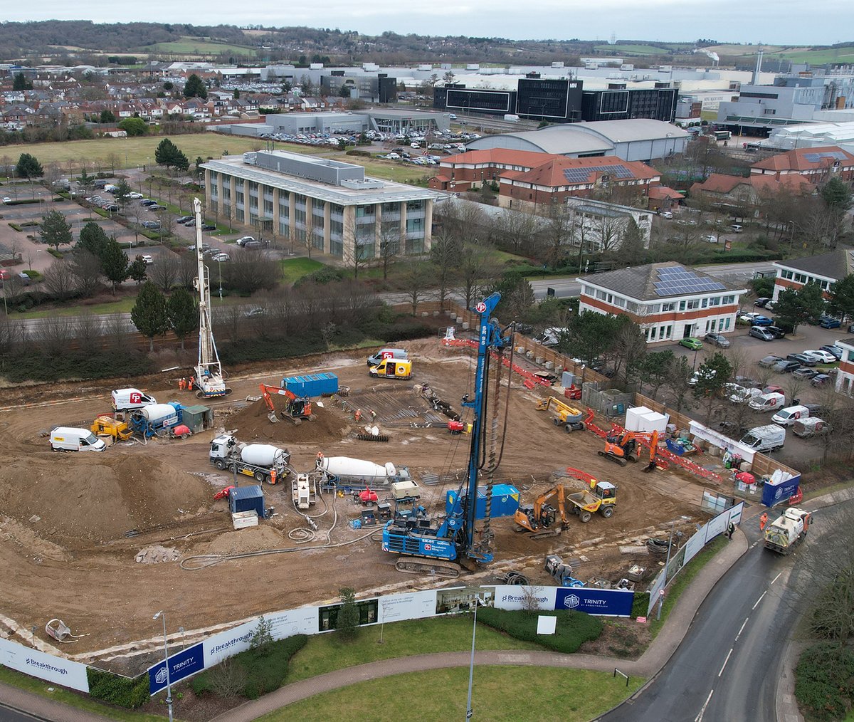 Official_McLH's tweet photo. 📸 Project update 📸
Works have commenced on-site at our Trinity project for @bt_prop!
The building will contain labs, write-up areas, fitness suite, café, and loading bay.
#BuildingTogetherUnlockingPotential https://t.co/6Gk82czPx0