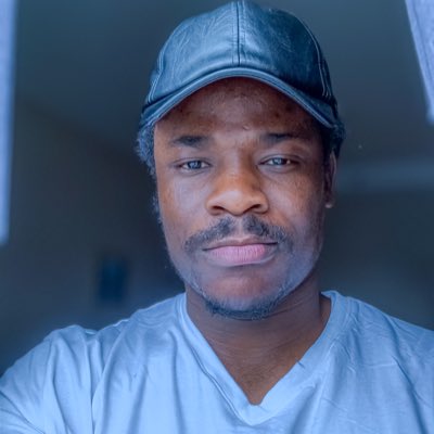 ageanzo's tweet photo. #NewProfilePic https://t.co/9Hgg6FxeQu