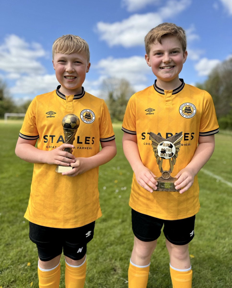 BUCFC's tweet image. Our U11s played Orton Rangers: we had a slow start after a few weeks off, but their confidence grew &amp;amp; we had some fantastic assists/goals. We continued to press out of possession and moved the ball quickly for a strong finish. Well done to Parents POTM James &amp;amp; Coaches POTM Connor