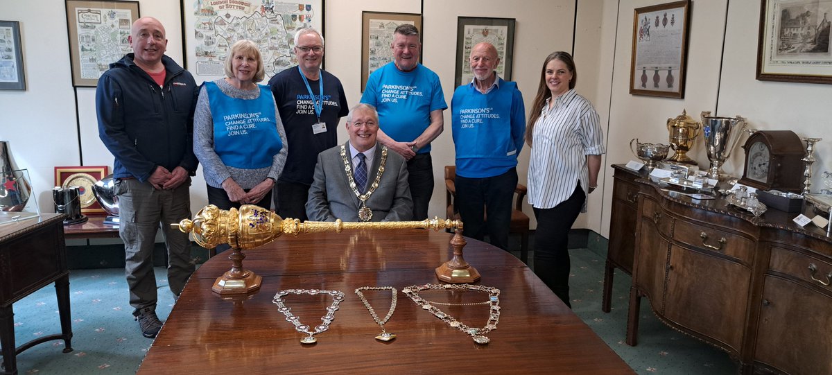 Arthur Hookway, Chairman of Sutton, Kingston & Epsom Branch of Parkinson's UK & volunteers had a stall in Trinity Square to mark World Parkinson's Day to help raise awareness about Parkinson's & to showcase valuable support which is available for anyone suffering with the disease