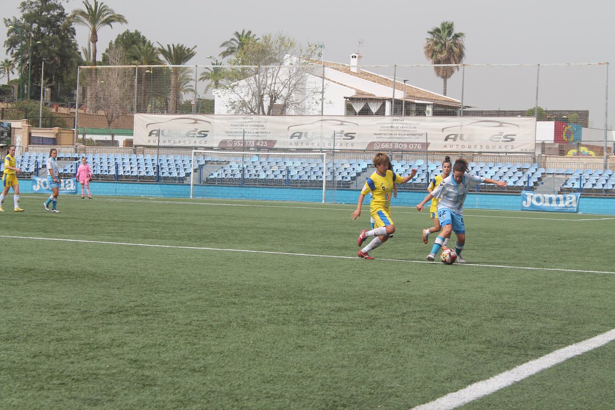 📅 Plan semanal 📅 ✅ Lunes - Entrenamiento 💤 Martes - Descanso 🤝 Miércoles - Partido amistoso ✅ Jueves - Entrenamiento ✅ Viernes - Entrenamiento 💤 Sábado - Descanso ⚽️ Domingo - #UDTenerifeMálaga #AgendaMCFF