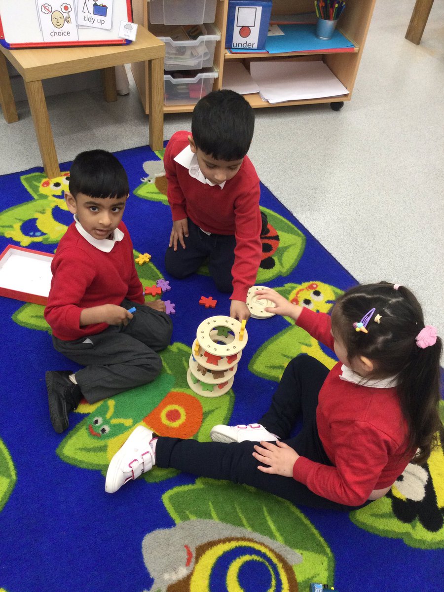 LeighPrimary's tweet image. Look at our fantastic teamwork!
The children played tumbling teddies so beautifully, taking turns and sharing the teddies.  

Well done children!
#socialandemotional #turntaking #TeamworkMakesTheDreamWork #SharingIsCaring #Friendship