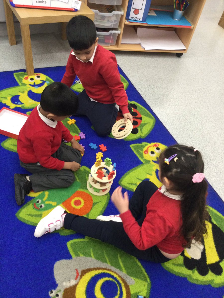 LeighPrimary's tweet image. Look at our fantastic teamwork!
The children played tumbling teddies so beautifully, taking turns and sharing the teddies.  

Well done children!
#socialandemotional #turntaking #TeamworkMakesTheDreamWork #SharingIsCaring #Friendship