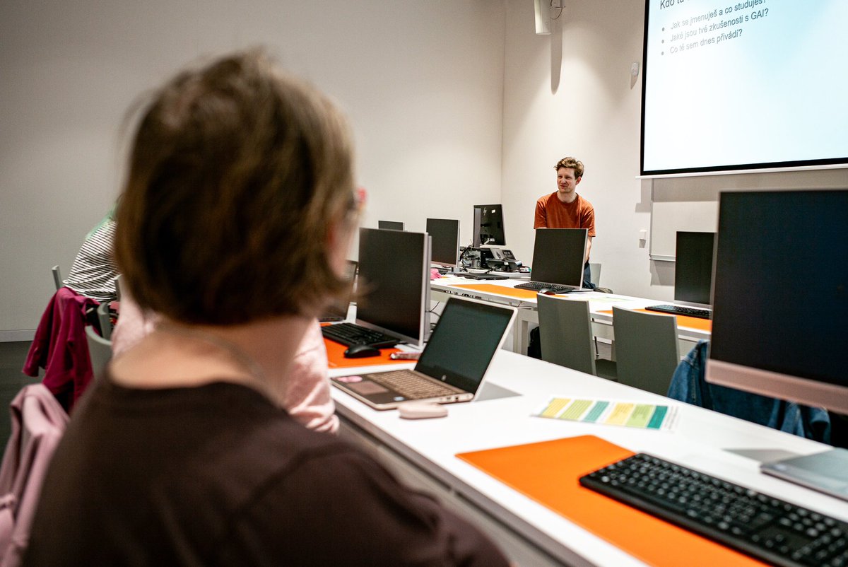 AI Institutional Transformation tweet media