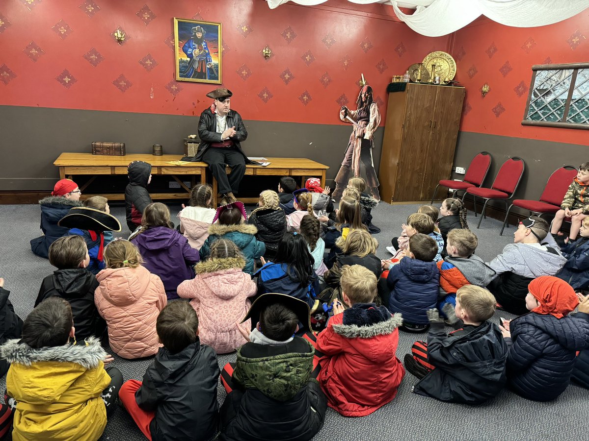 We have unpacked and ready for our first pirate activity! We are all very excited !