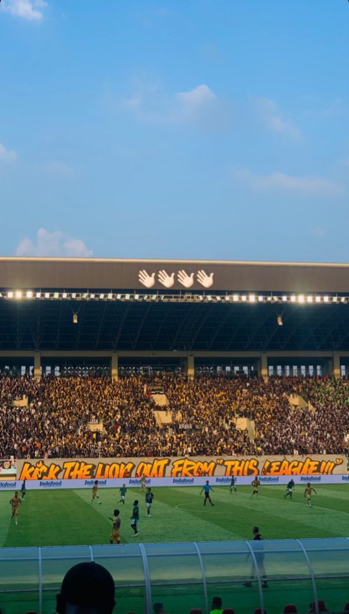 Seluruh Semesta pada ingin klub ini degradasi