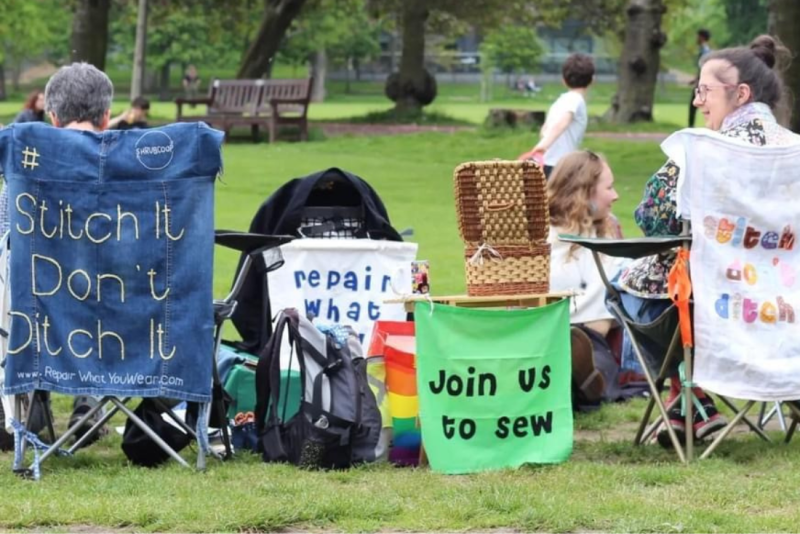 It's Fashion Revolution Week 2024! To celebrate, we're spotlighting our members amazing contribution to textile reuse & garment repair as part of the sharing and repairing movement in Scotland 🪡 🧵 Inc. @SHRUBCOOP GRAB Trust & Repair What You Wear 👉tinyurl.com/ydbxmd3a