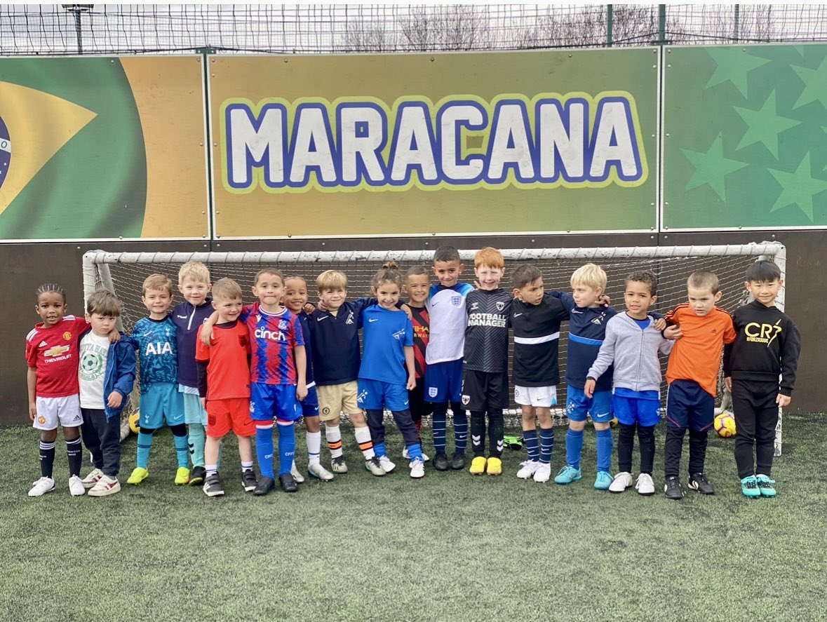 Saturday Soccer School is back! Beginning sat 20th April - 6 week block. Ages - 3 - 6 Girls and boys welcome! 9am - 10am @goals_wimbledon Come and grab a coffee and bacon roll and enjoy watching your little ones! #saturdaysoccerschool #sgsoccerschoolwimbledon #mixedability