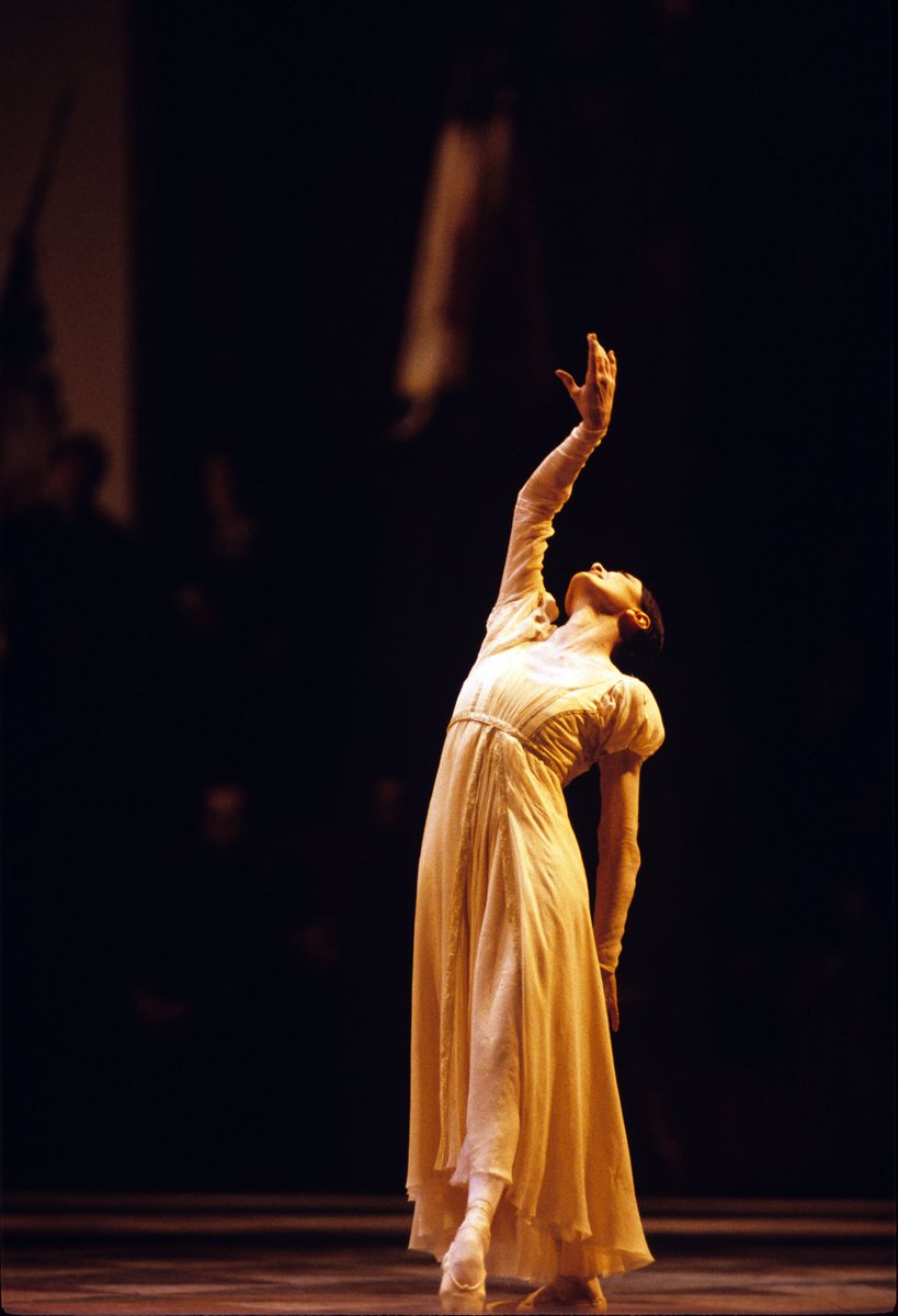 What's on this week...
Tu 16 at 8pm: Cavalleria rusticana/Pagliacci bit.ly/3St6yc9
Th 18 at 8pm: Cavalleria rusticana/Pagliacci bit.ly/3St6yc9
Fr 19 at 8pm: Gala Fracci bit.ly/48AAKYa